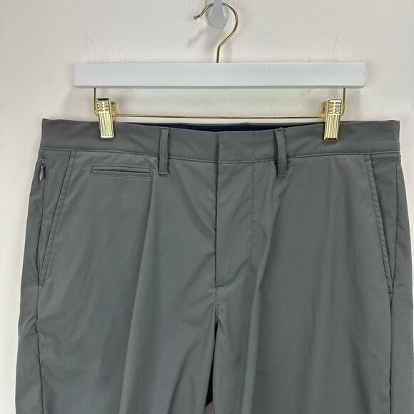 J.Crew 9" Tech Short Coal Gray Stretch UPF 50 Regular Minimalist Mens US 33 - Picture 8 of 14